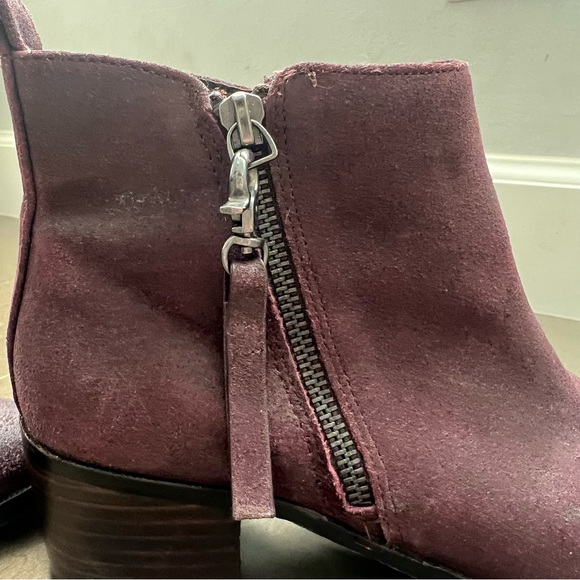 Aldo Eggplant Pointed Toe Booties Size 7 - Picture 6 of 9